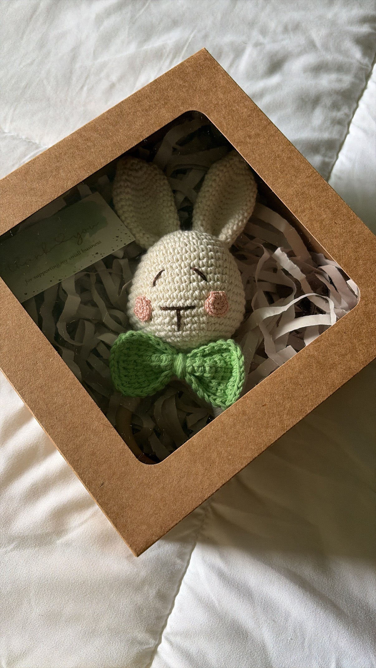 🐰 Sonaja y mordedera de conejito tejida a mano 100% algodon y bambu natural