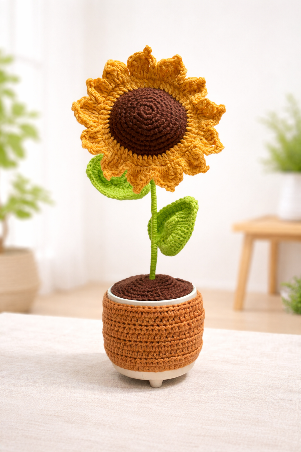 ”Sol Eterno “ Girasol tejido a mano
