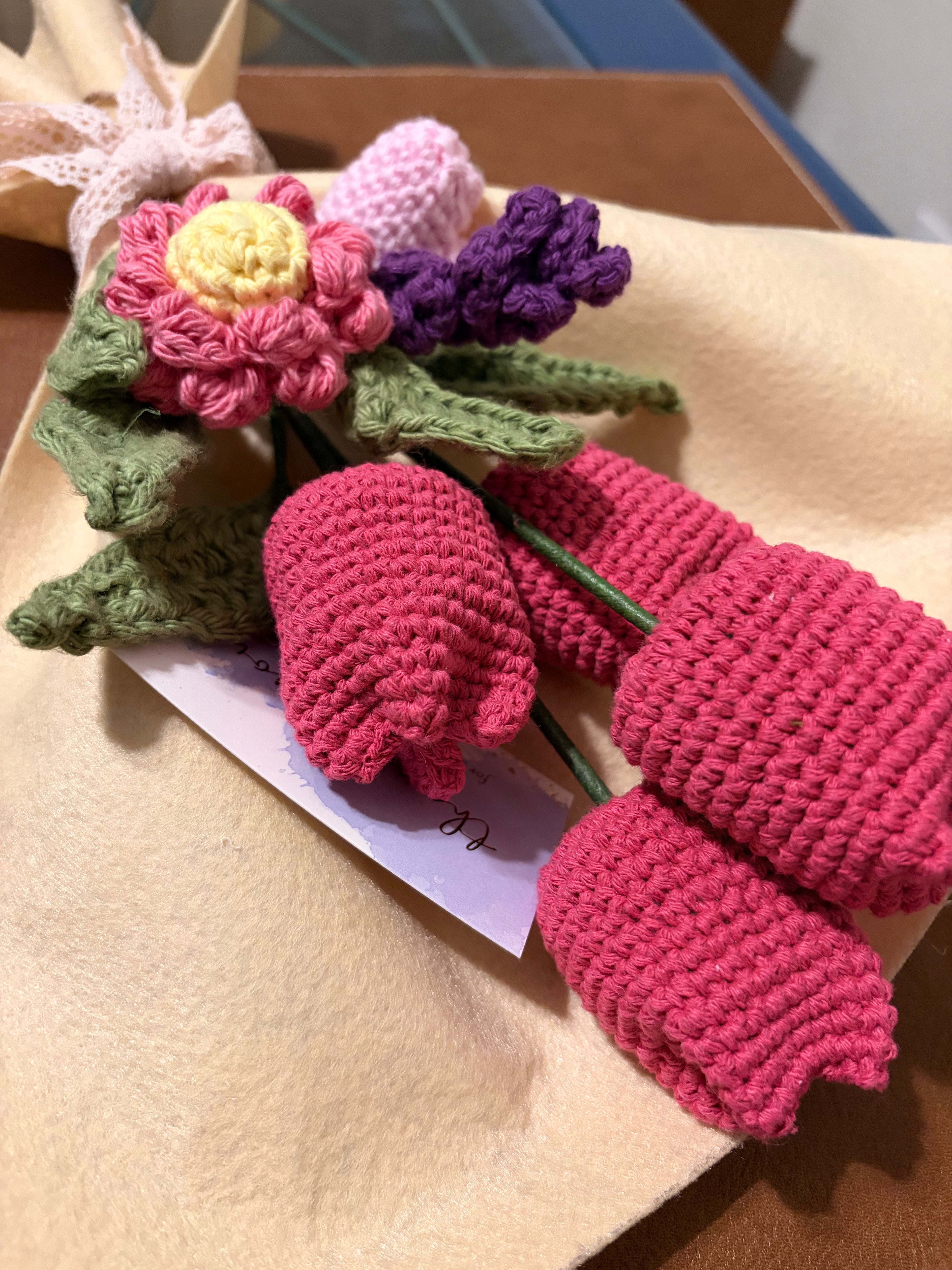 BOUQUET TULIPAN (ROSA)FUCSIA CROCHET