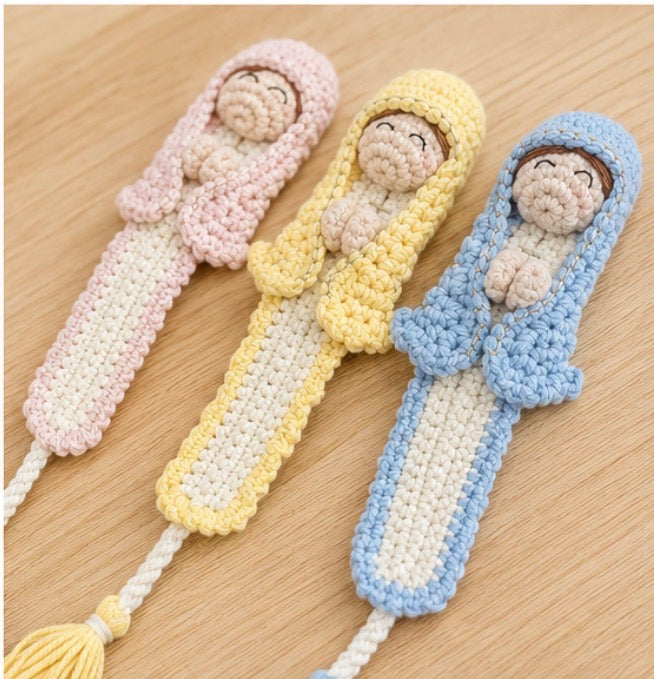 Separador Virgen María de Crochet